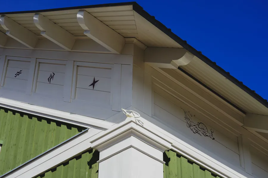 Takstolar med snickarglädje